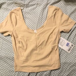 Brand New Lululemon Align tee